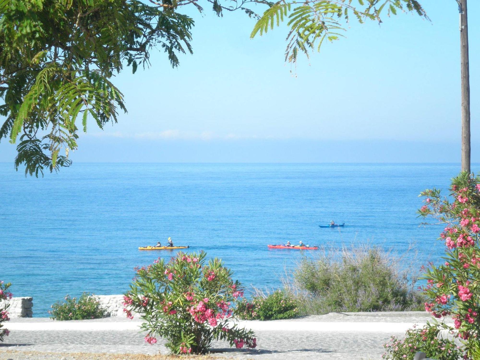 Calypso Apartment Agia Roumeli Exterior foto